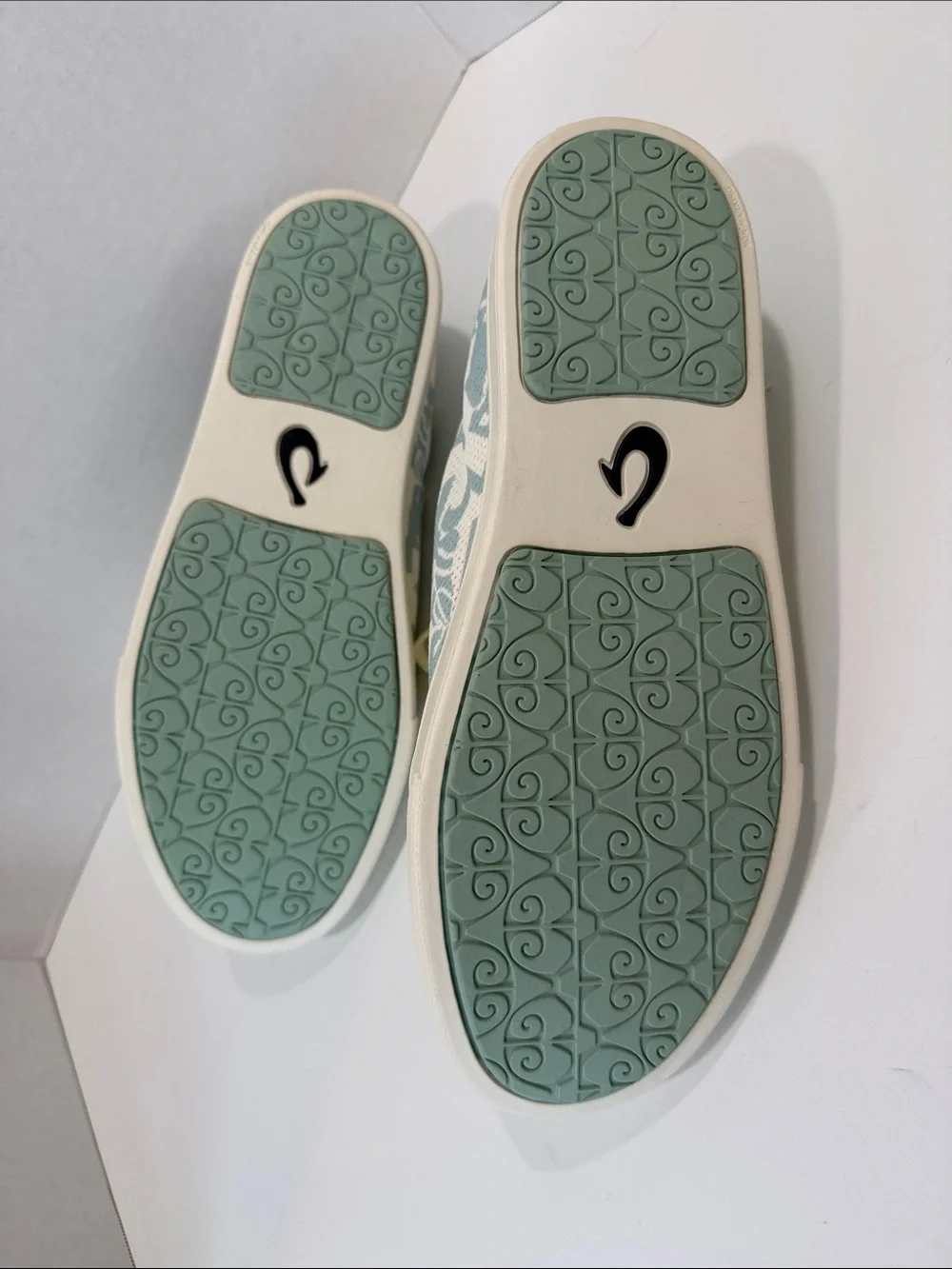 OluKai Light Blue & Cream Knit Lace-Up Sneakers